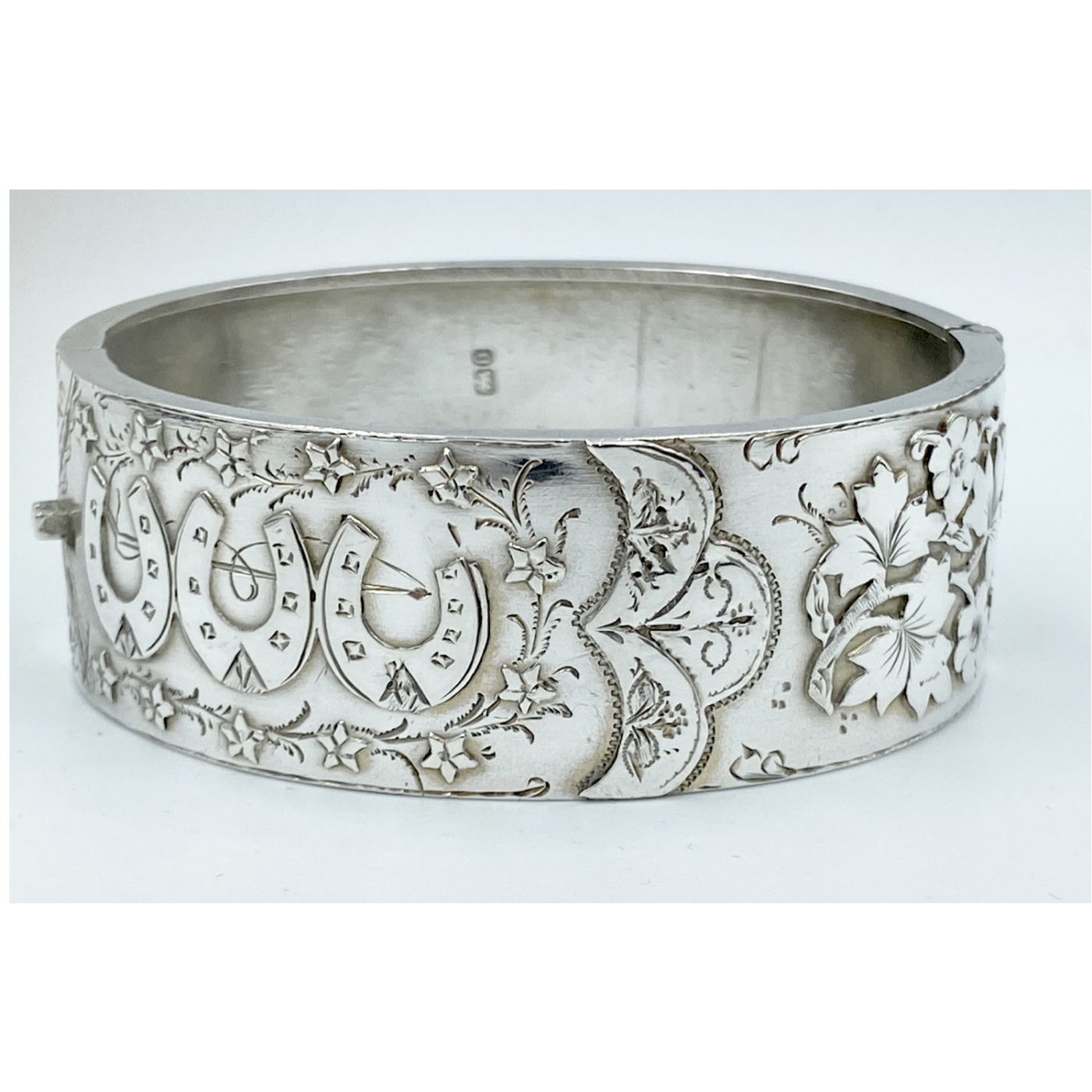 Extraordinary Horseshoe Floral English Silver Bangle