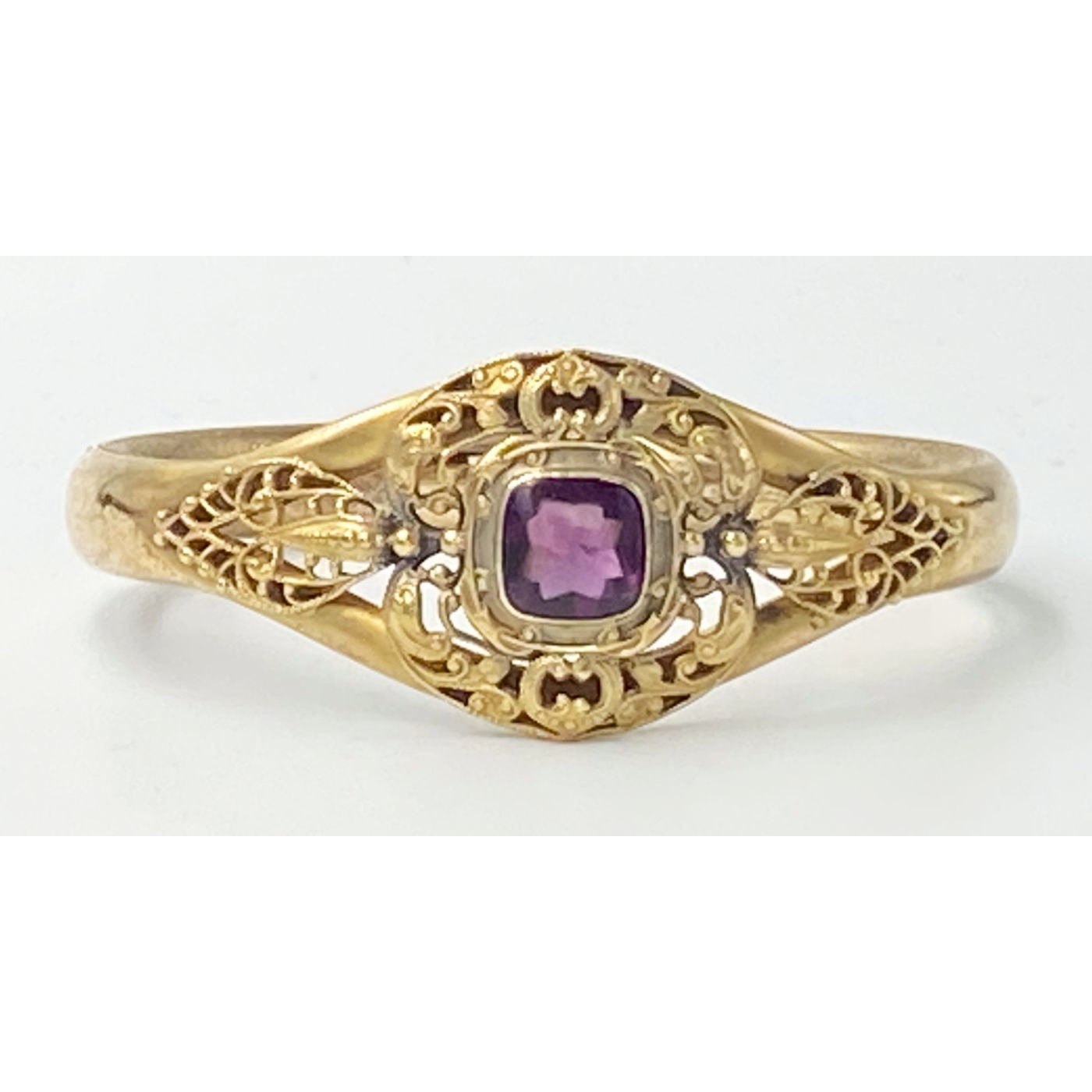 Sweet Ornate Rich Square Purple Ctr Slightly Smaller Wrist Engagement Bangle