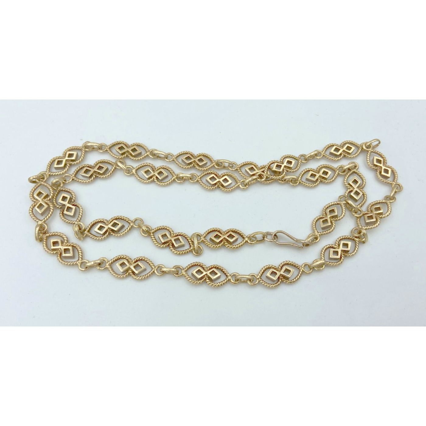 Unique Special Yellow Gold Wirework Link Chain