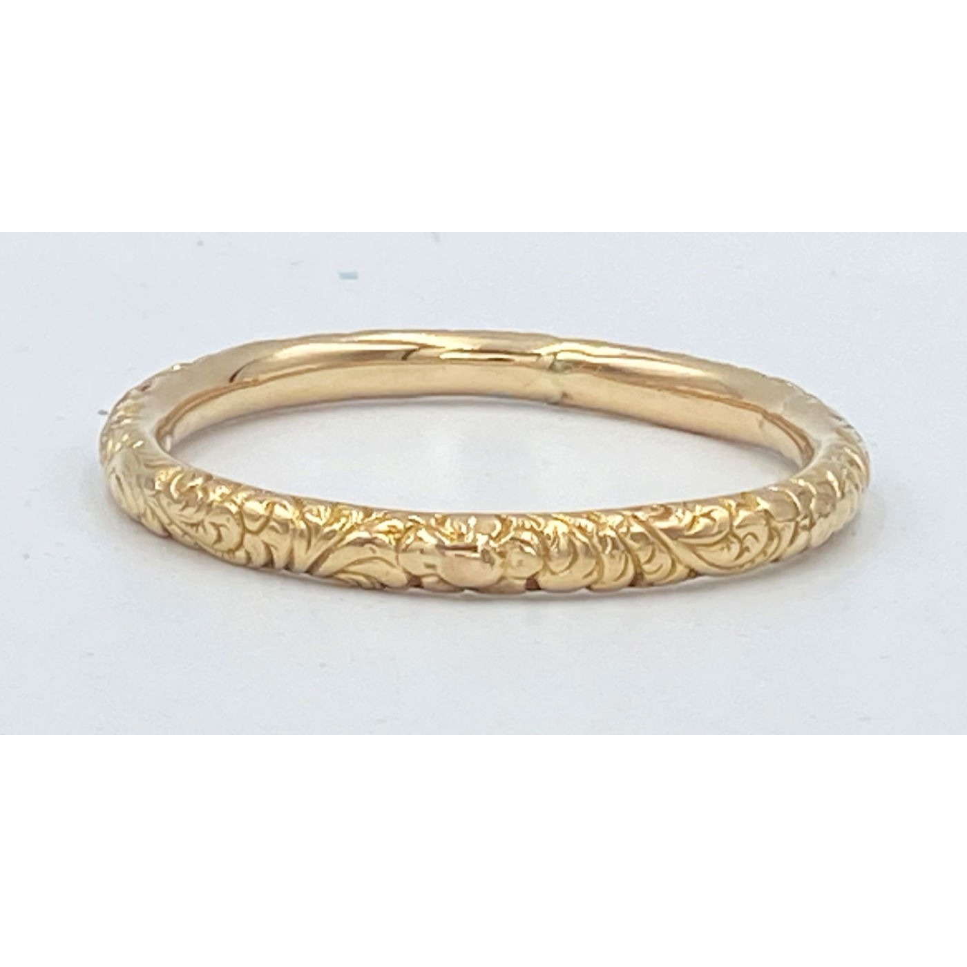 Deeply Engraved 14kt GOLD Bangle - Gorgeous