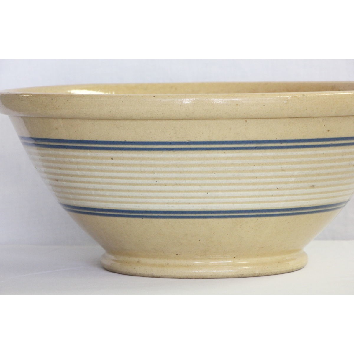Outstanding Large Blue & White Banded Jeffords Yellowware Bowl