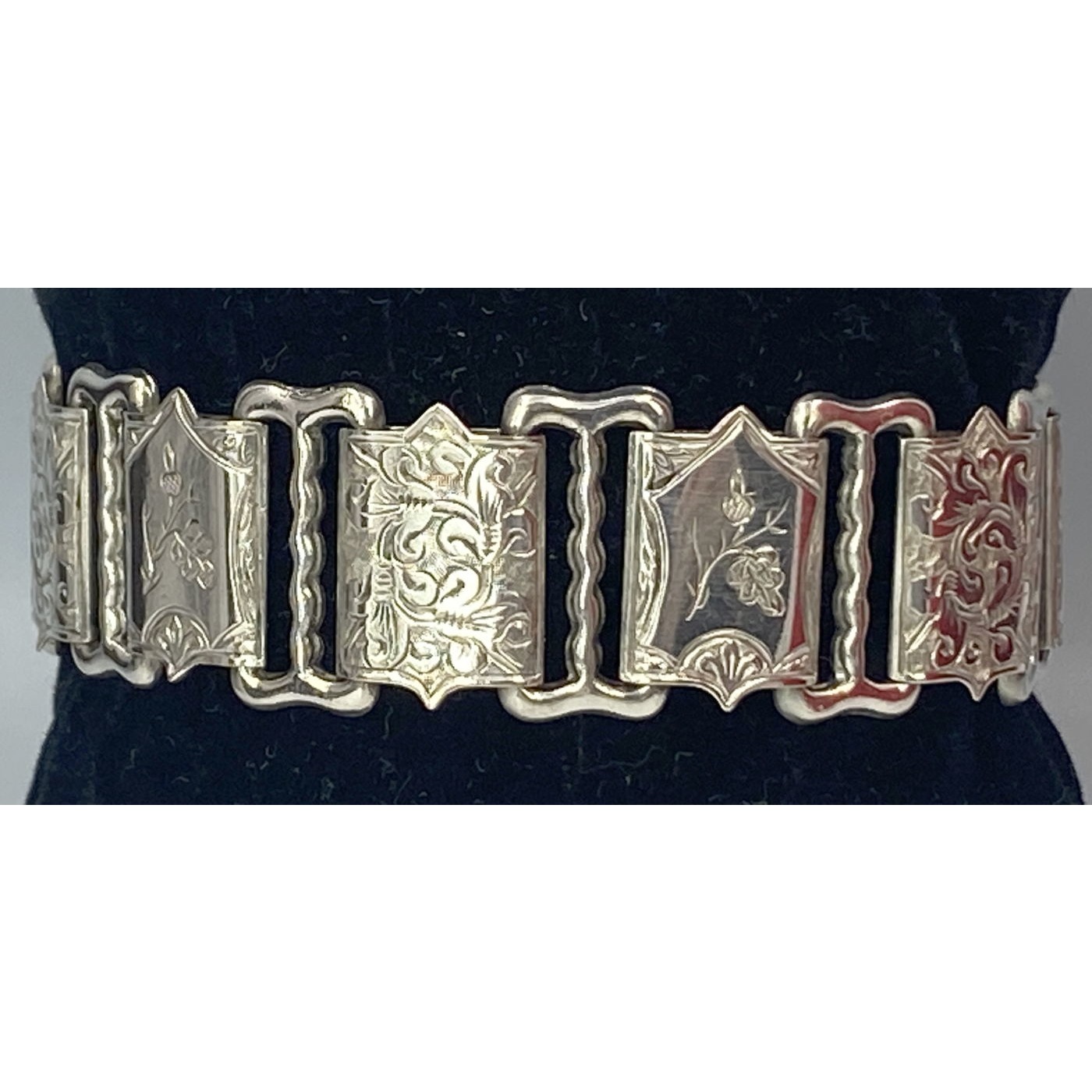 Fabulous Floral and Swirls Embossed Link Antique English Bracelet